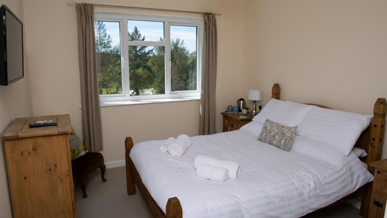 The Anchor Inn Hartland Bagian luar foto