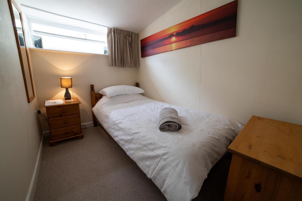 The Anchor Inn Hartland Bagian luar foto