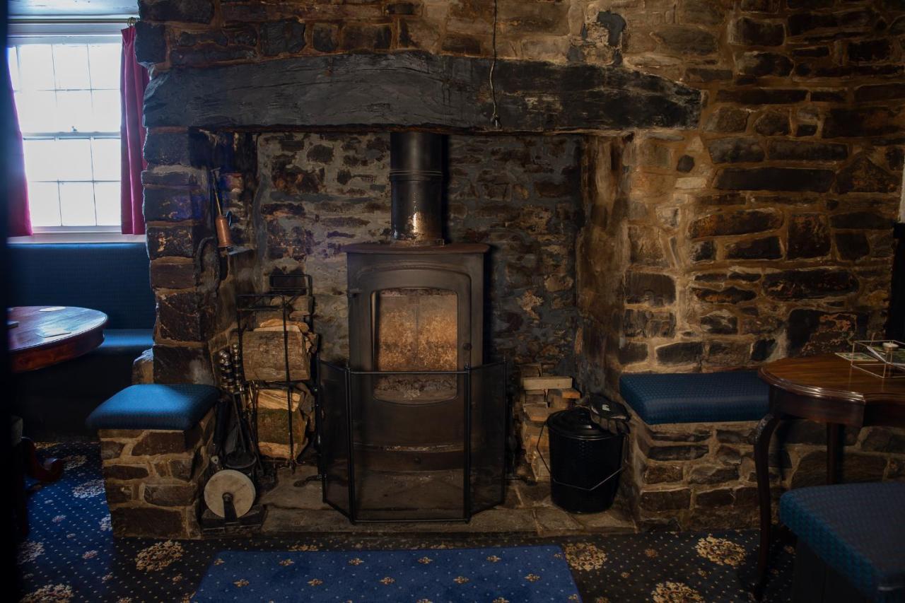 The Anchor Inn Hartland Bagian luar foto